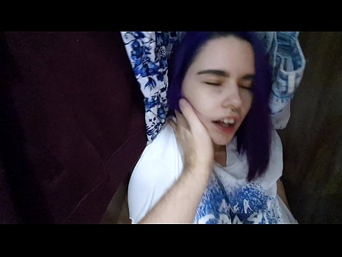 ❤️ געפונען מיין שוועסטער אין די שאַפע און געהאָלפֿן איר קומען ️ פּאָרן ווידעא ביי אונדז ❌️